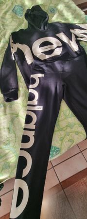 Set Pull et Leggins by New Balance