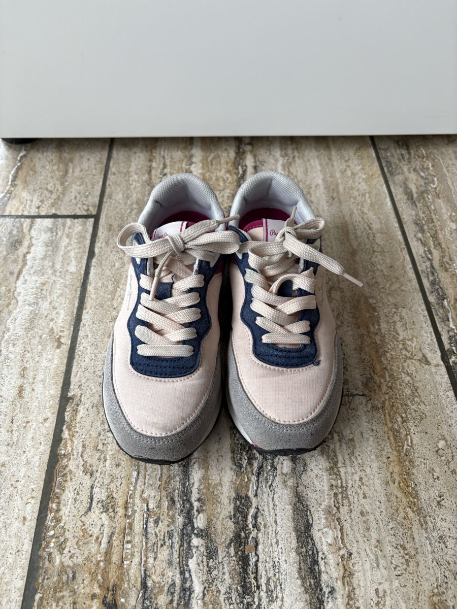 Pepe Jeans Scarpe per ragazze: Pepe Jeans Sneaker Grösse 34 – Usato da Nürensdorf venduto da Yellowstone09 2