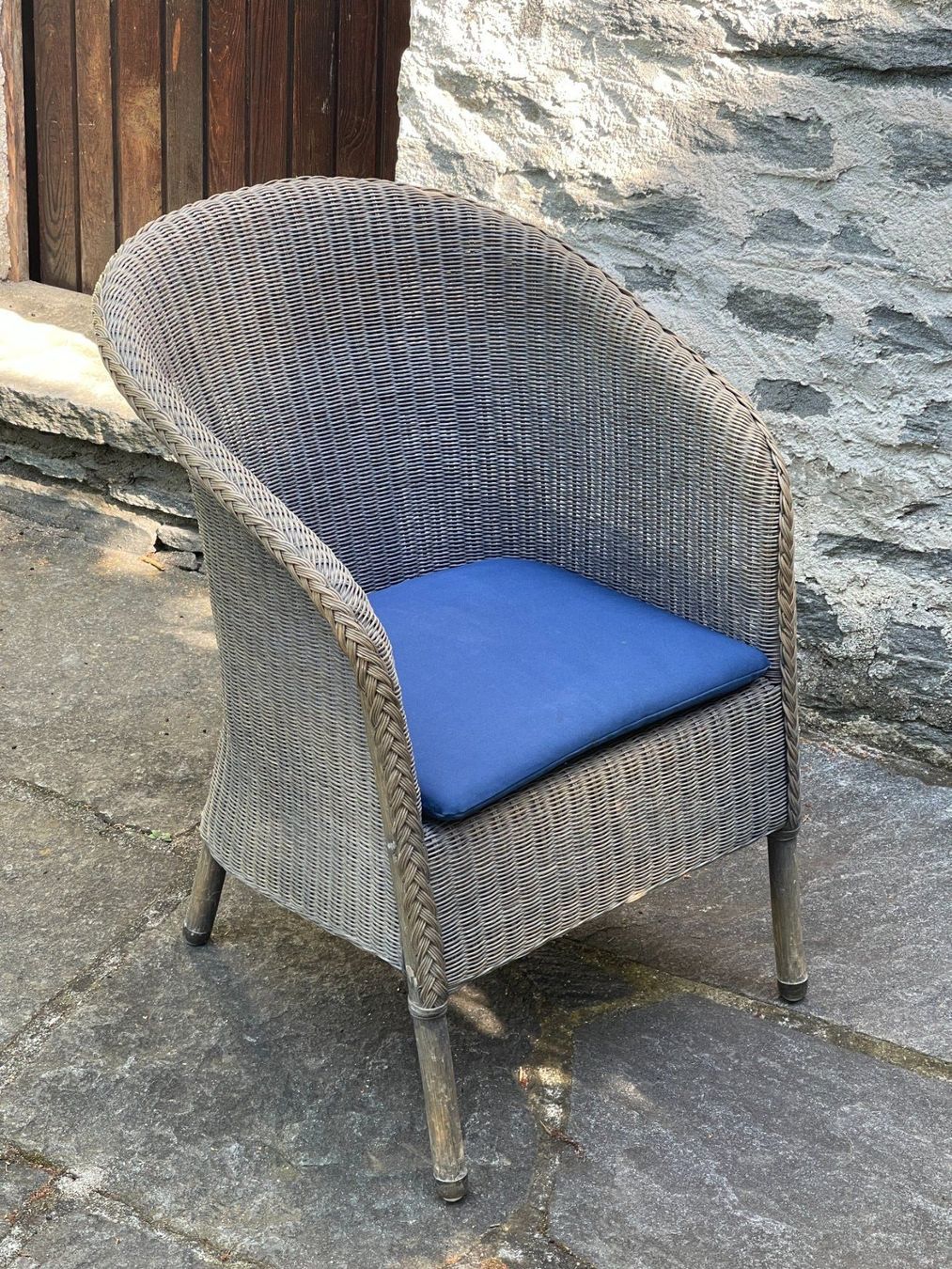 Poltrone: 2 Sessel, geflochten, blau – Usato da Zürich venduto da kaufen.und.verkaufen