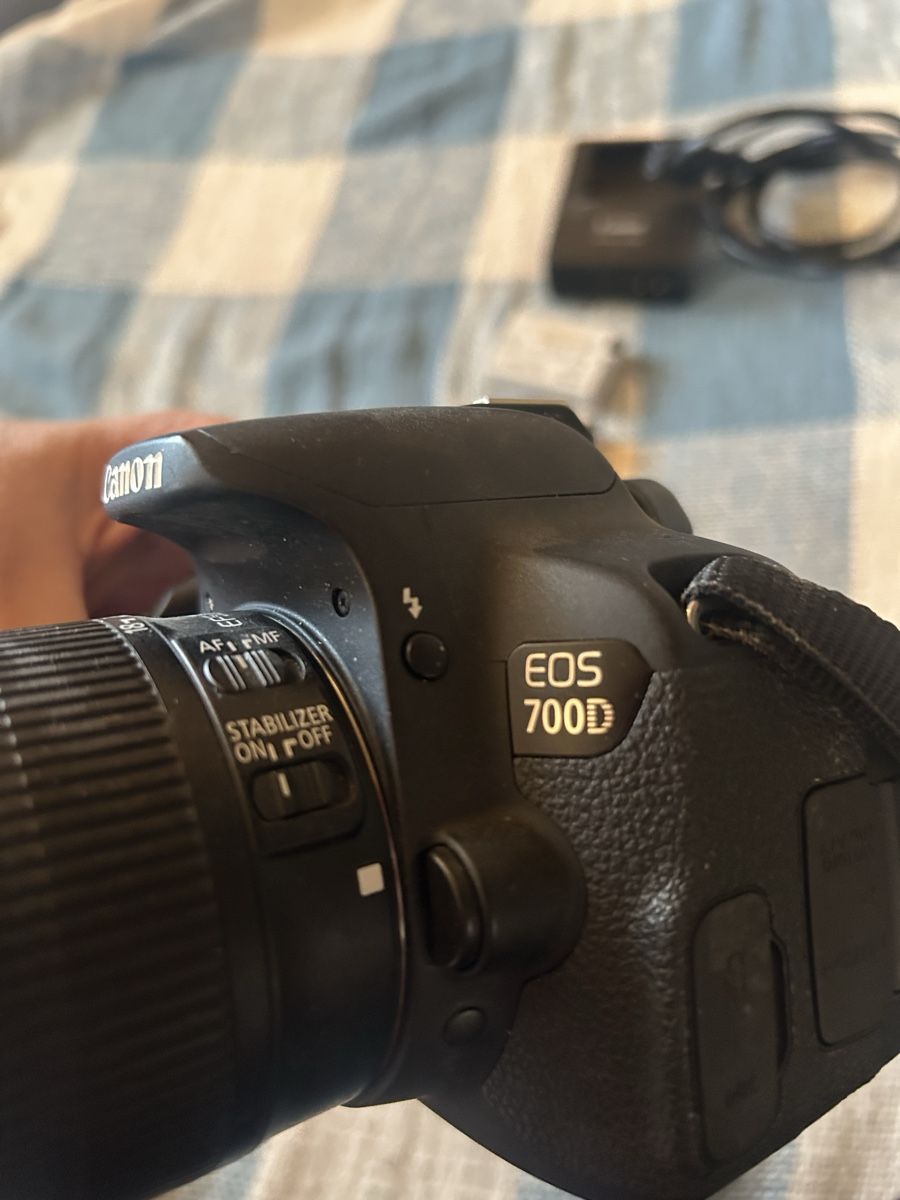 Canon Fotocamera: Kamera CANON EOS 700D – Usato da Trubschachen venduto da Oschtschwiizer 4