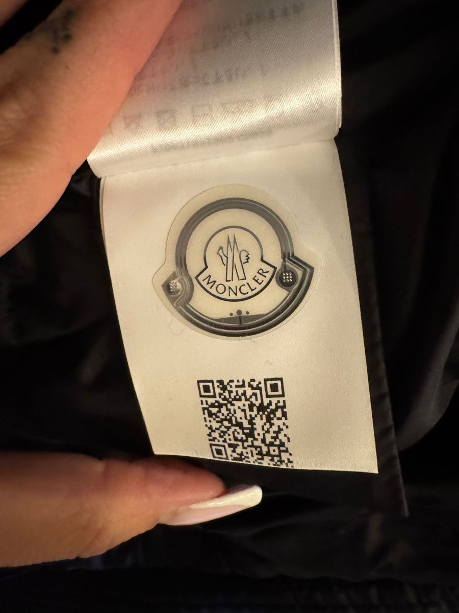 Moncler Cappotti: Moncler Winterjacke M/L – Nuovo (secondo la descrizione) da Zürich venduto da Sanza2 6
