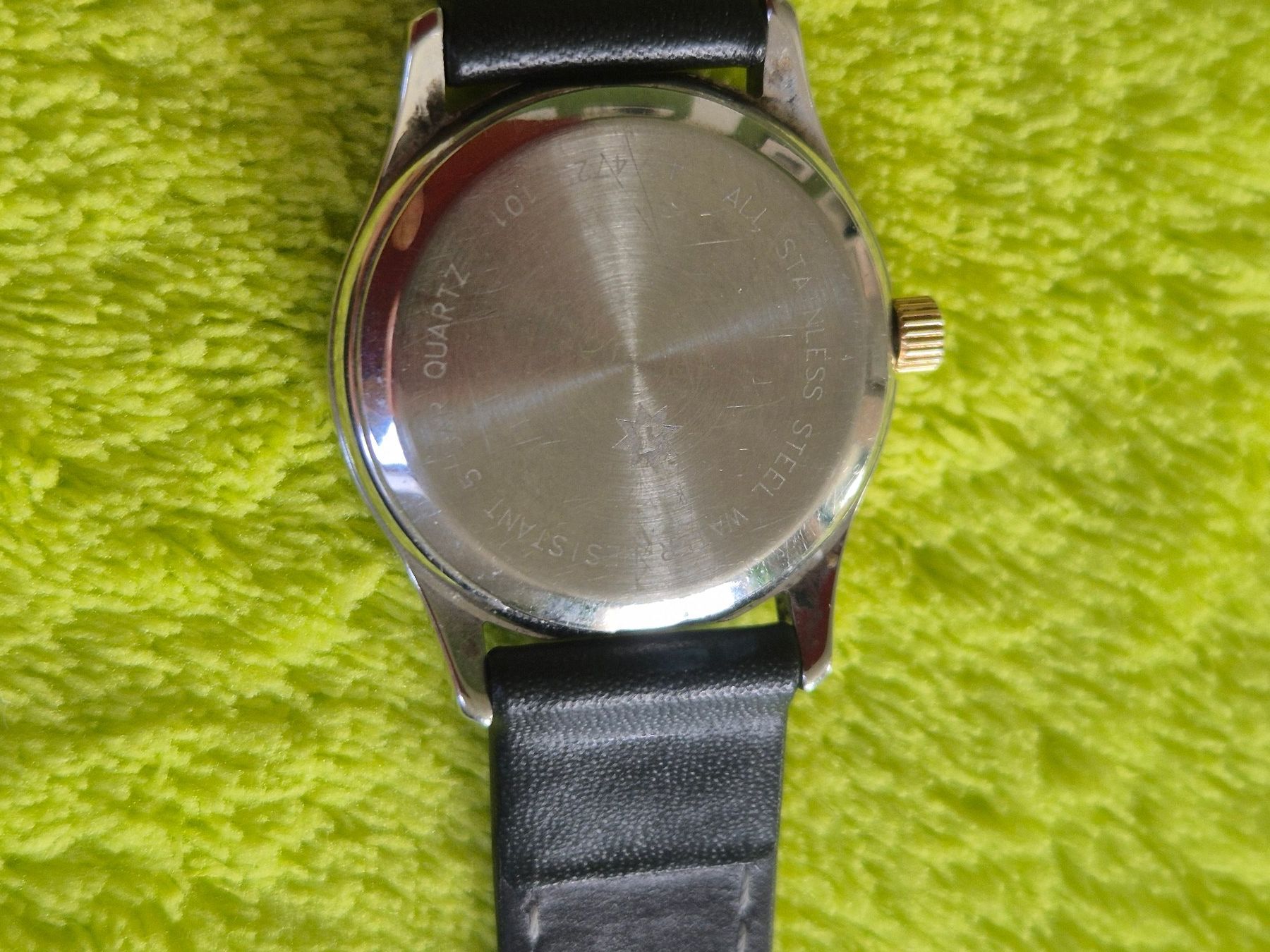 Junghans Orologi: Junghans Damenuhr Quarz – Usato da Winterberg ZH venduto da Gemini63 2