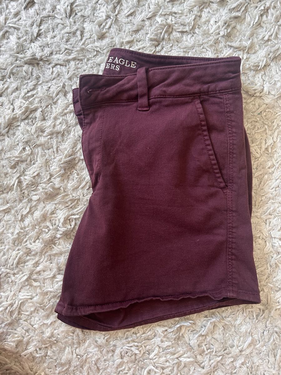 American Eagle Pantaloni: American Eagle Shorts – Usato da Bern venduto da jjr_vdc2 3