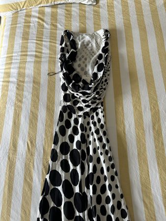 Long dress with dots
