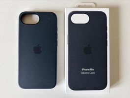 Original Apple iPhone 16e Silikon Cases Schwarz