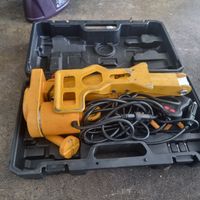 12V elektrischer Wagenheber im Koffer gebraucht 