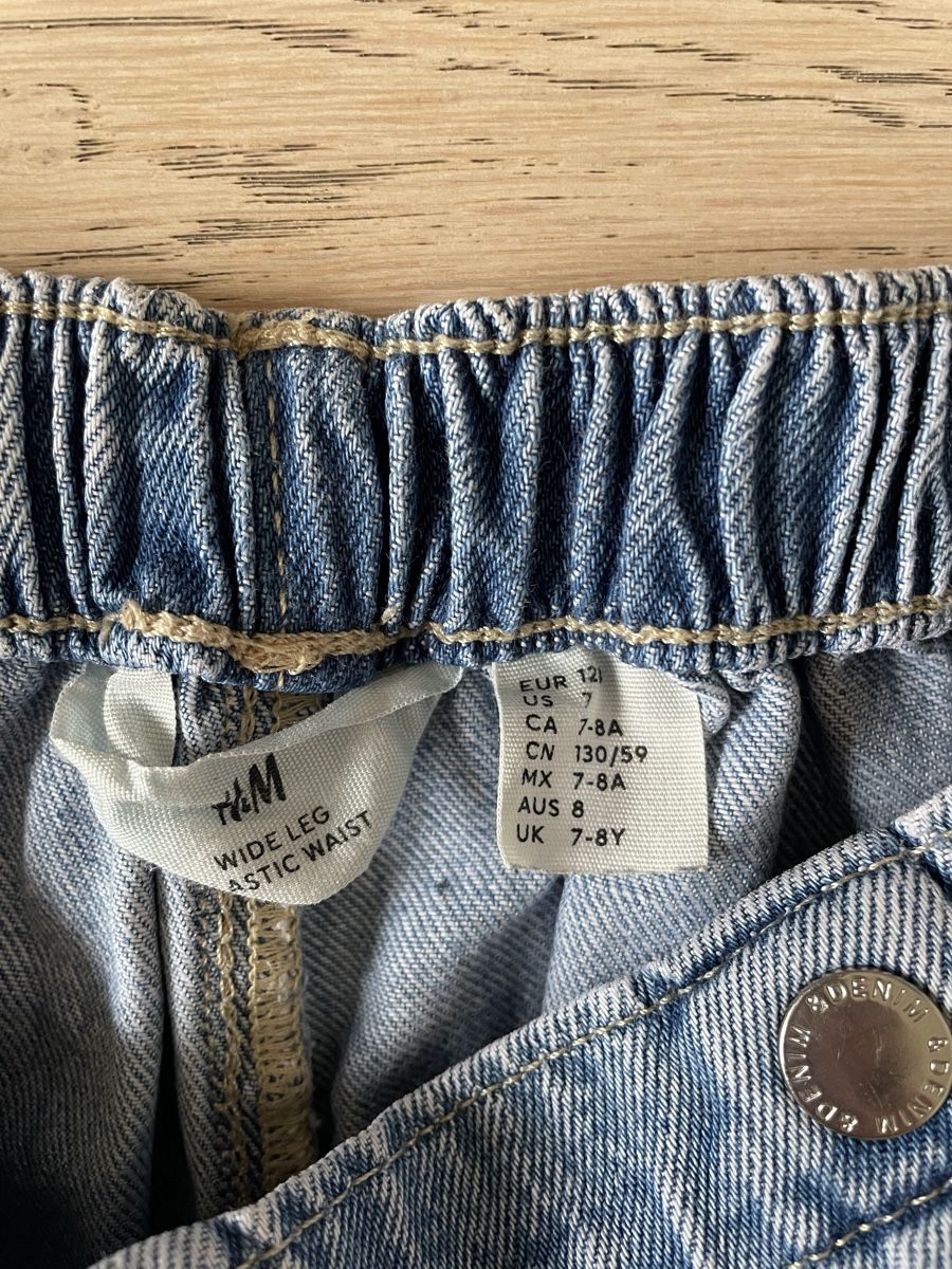 H&M Pantaloni: Wide leg Jeans Mädchen Gr.128 – Usato da Mies venduto da jul_f7rh 2