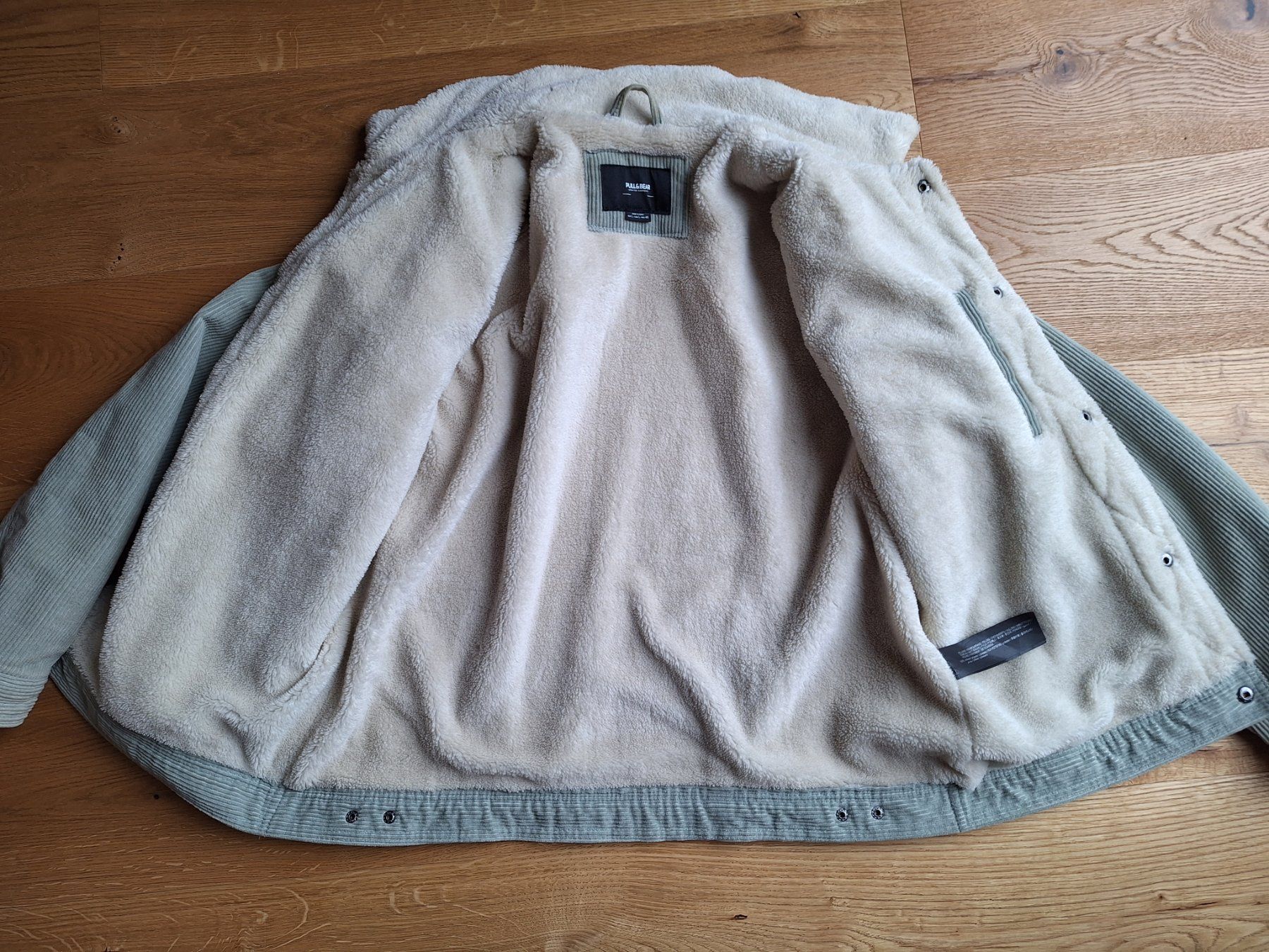 Pull&Bear Giacche: Kuschelige Jacke PULL&BEAR Gr. L, neuwertig – Usato da Dörflingen venduto da cra_5rv7 3