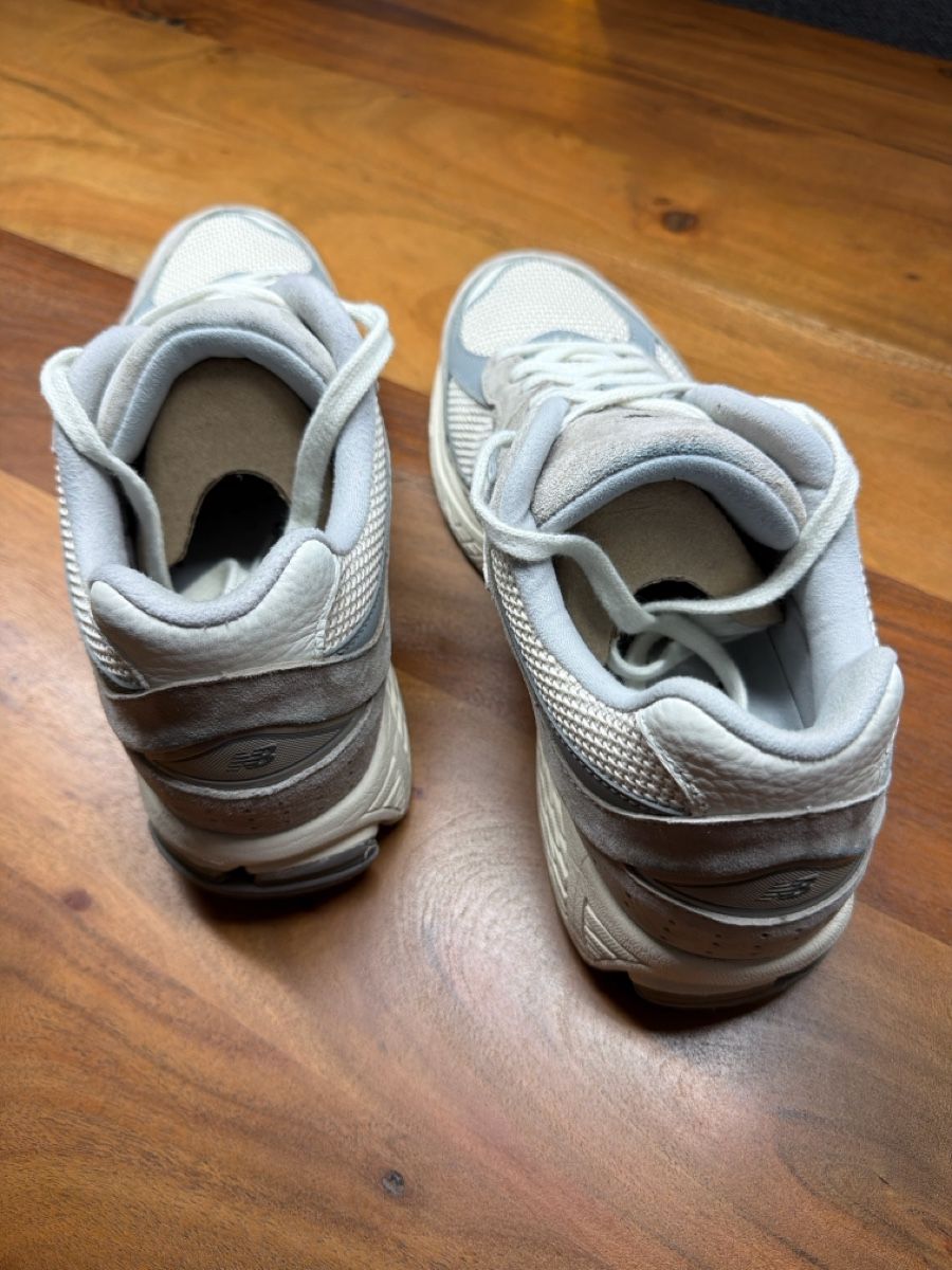 New Balance Scarpe da uomo: New Balance 2002R Schuhe – Usato da Wohlenschwil venduto da TheRDN 1
