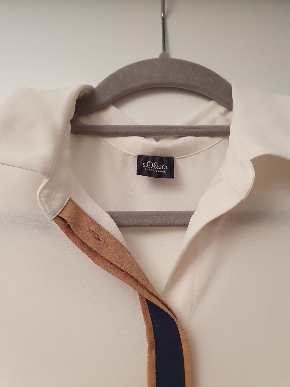 S.Oliver Camicette: Elegante Bluse, s.Oliver Gr. 32 – Nuovo (secondo la descrizione) da Winterthur venduto da MiliB. 1