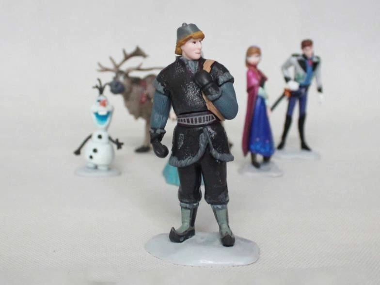 Statuette: 6 ELSA UND ANNA FIGUREN - EISKÖNIGIN – Nuovo e nell'imballaggio originale da Kriens venduto da swissgadget 9