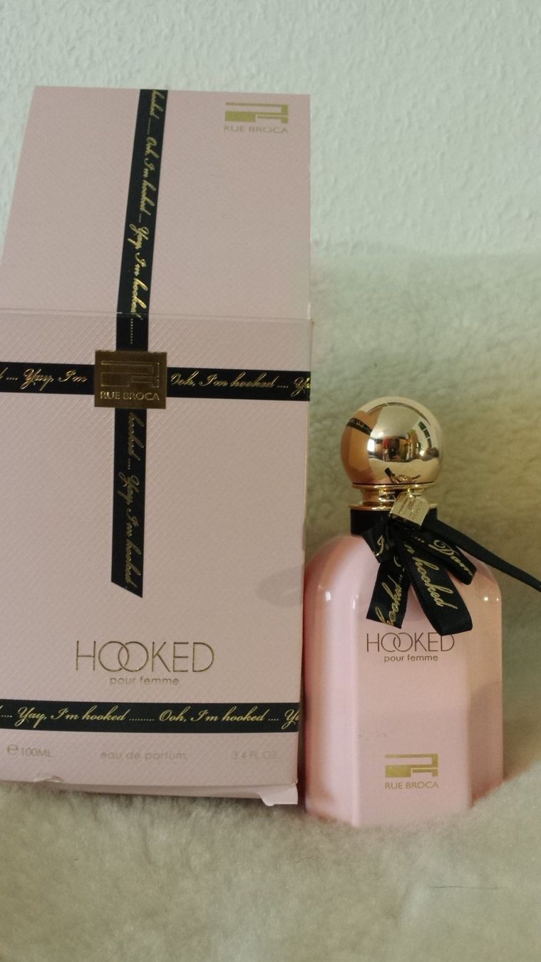 Profumi & Eau de Toilette: Rue Broca Hooked EdP 100ml – Nuovo (secondo la descrizione) da Luzern venduto da Zimprich