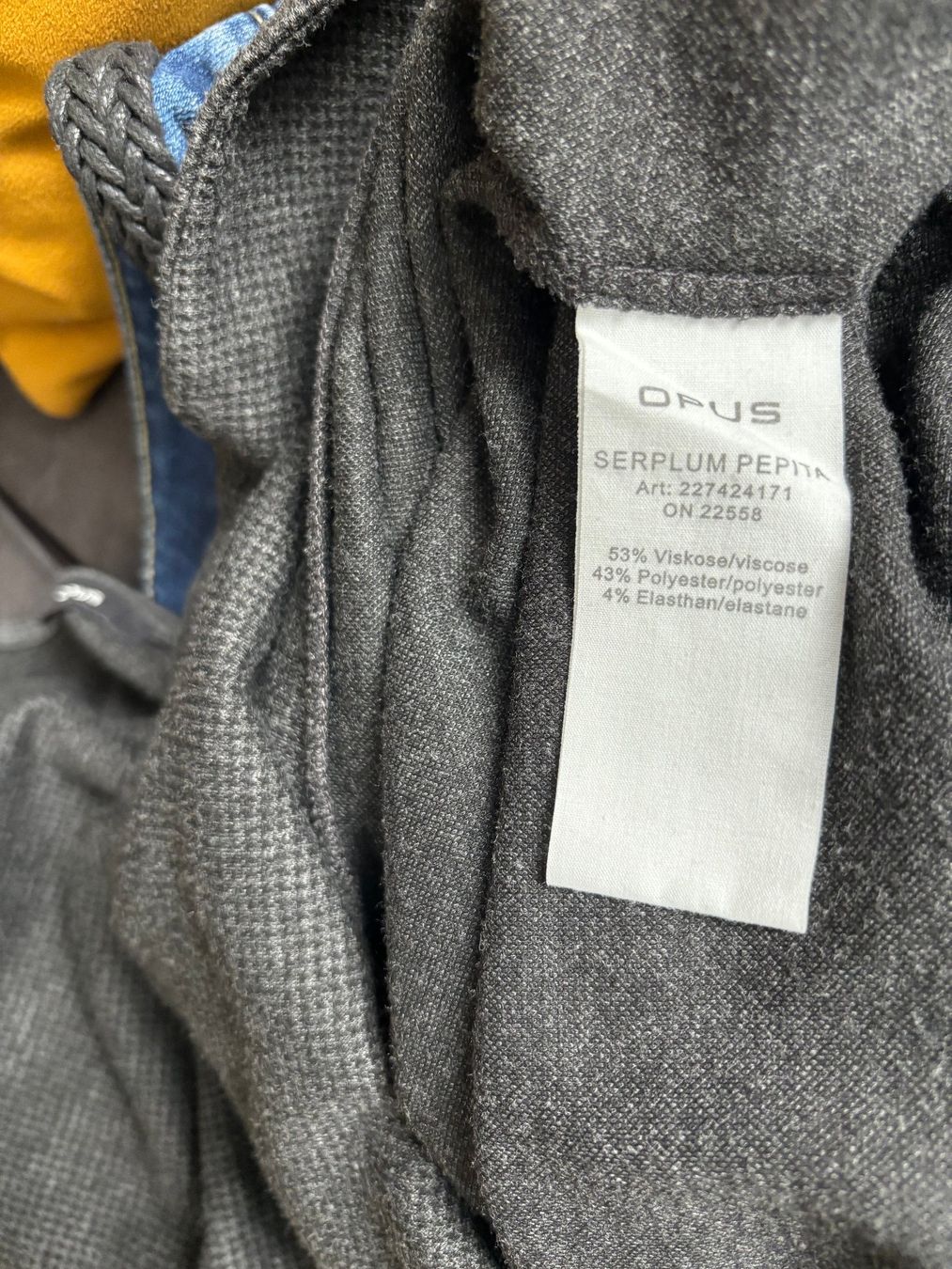 Opus Top: OPUS Oberteil neuwertig – Nuovo (secondo la descrizione) da Merishausen venduto da yourdream 4