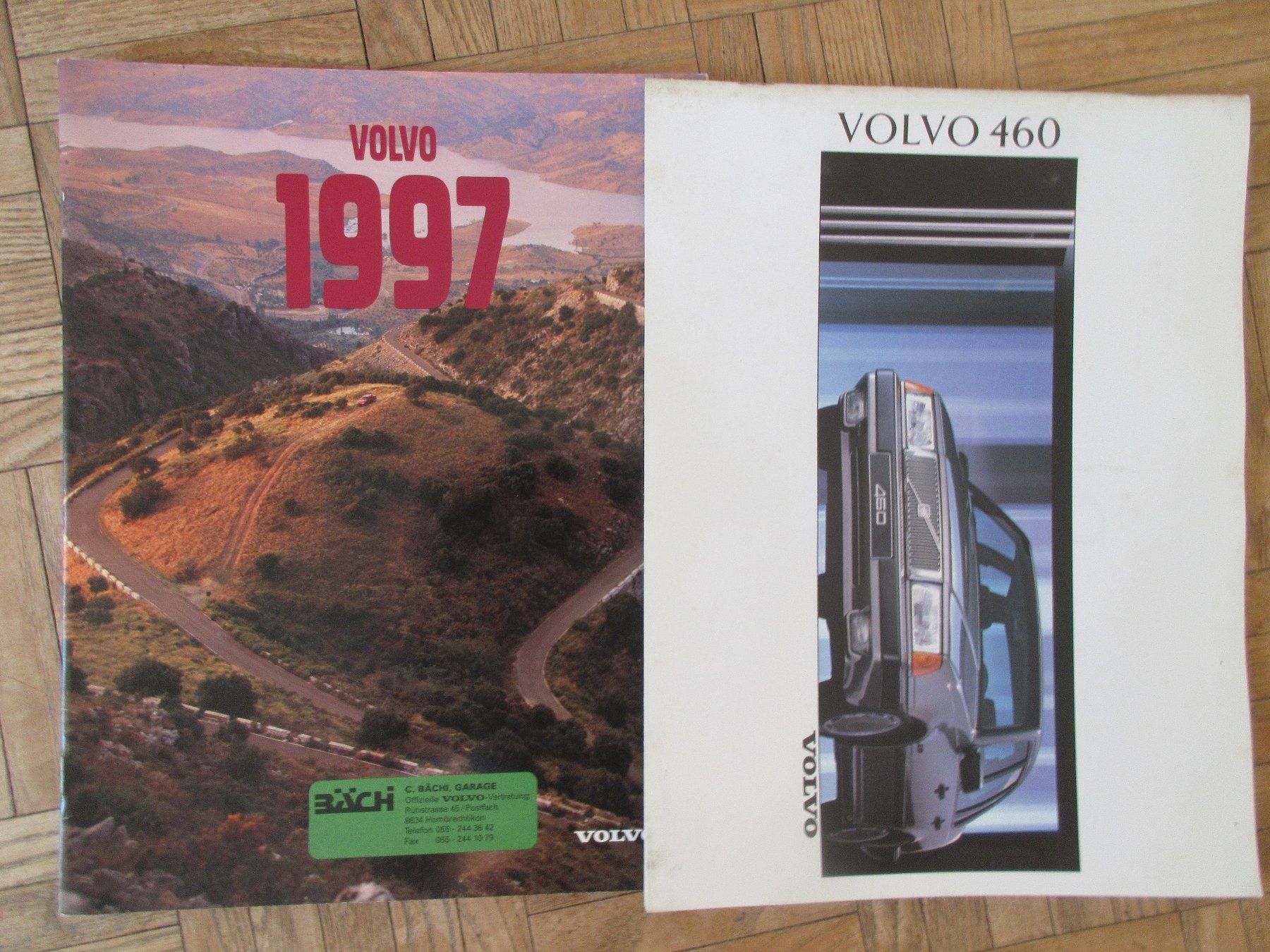 Volvo Documenti: Lot 12 VOLVO Prospekte – Usato da Uster venduto da djet5_vs 1