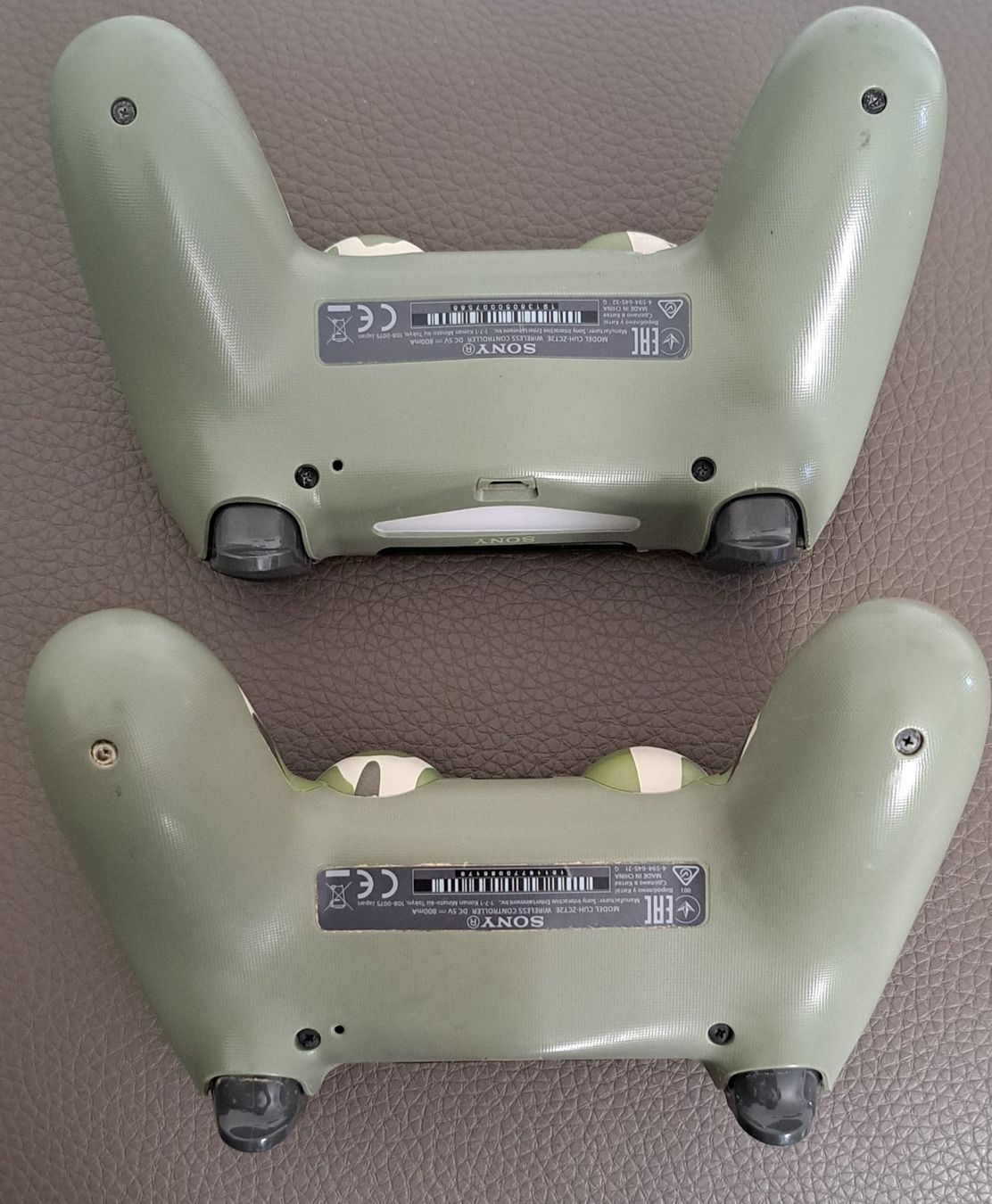 Sony Controller: Ps4 controller Original SONY 2 Stück – Gebraucht aus Biel/Bienne von Sasha4u 3