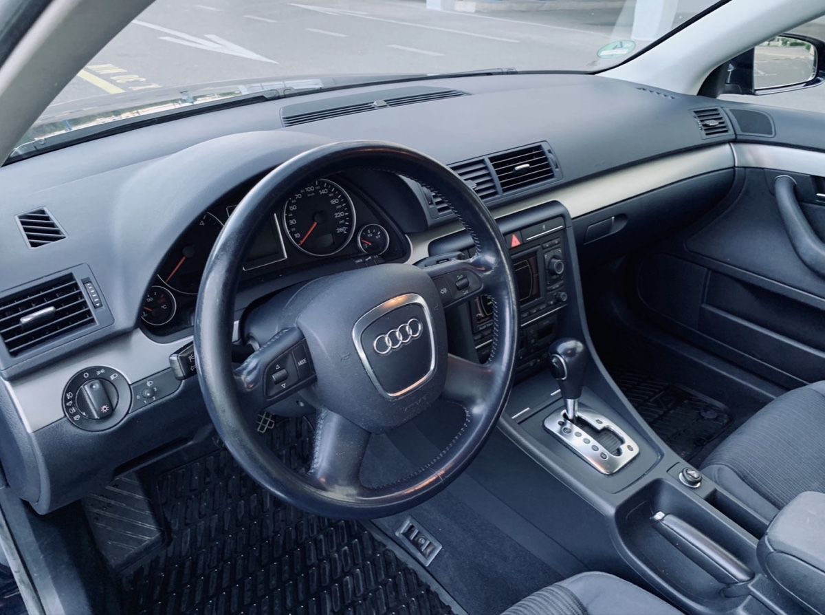 Audi Autos: Audi A4 TDI 2.0 – Defekt aus Winterthur von Tela1 2