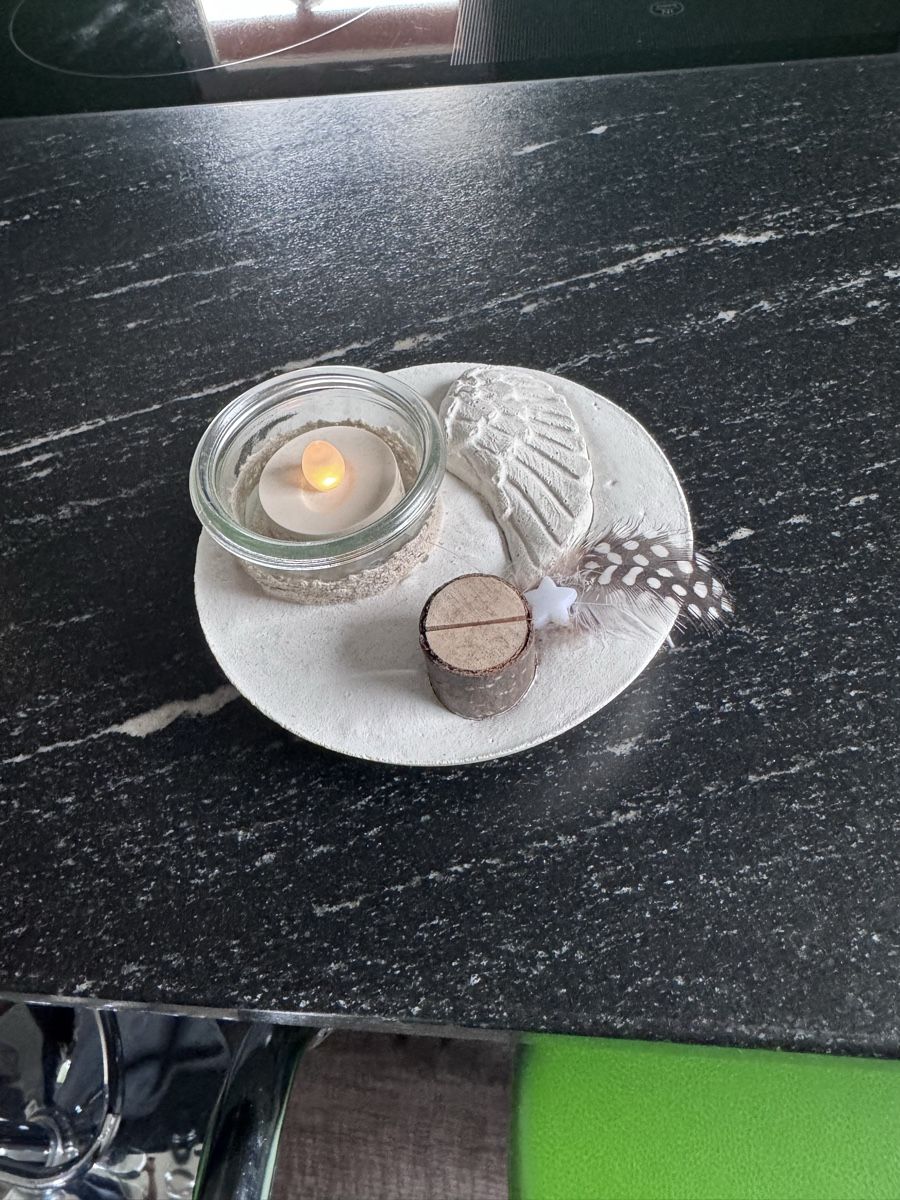 Tutte le decorazioni: Tiergrablicht  – Usato da Seon venduto da kst_d7jh 1