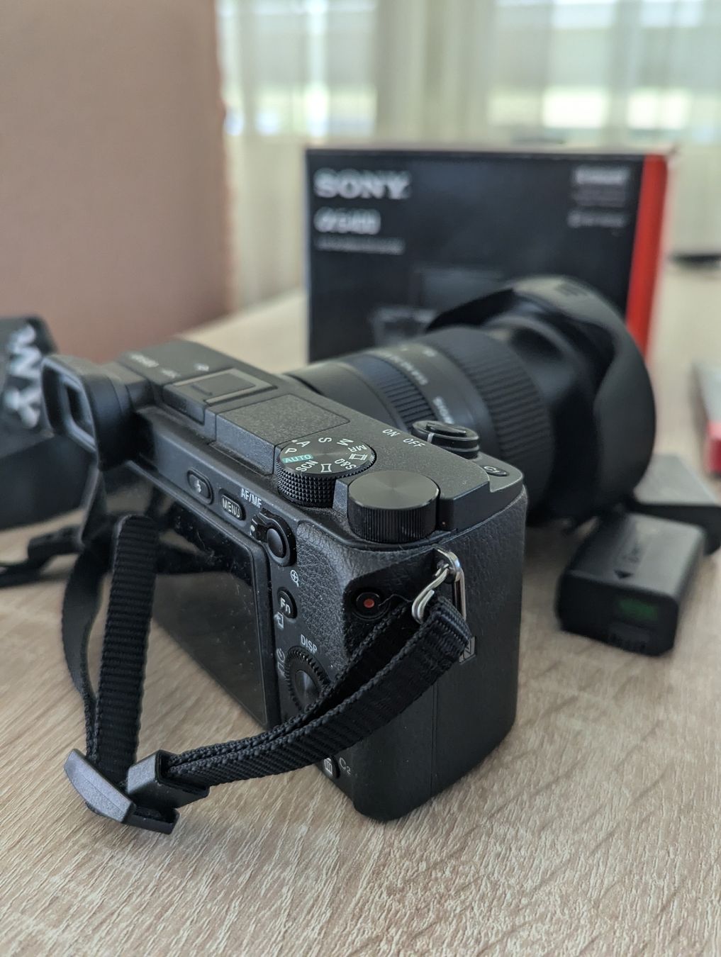 Sony Appareil photo: Sony A6400 kit + Sigma 18-60mm 2.8 + accessories – Neuf (Voir description) à Zürich par ioa_bsc6 3