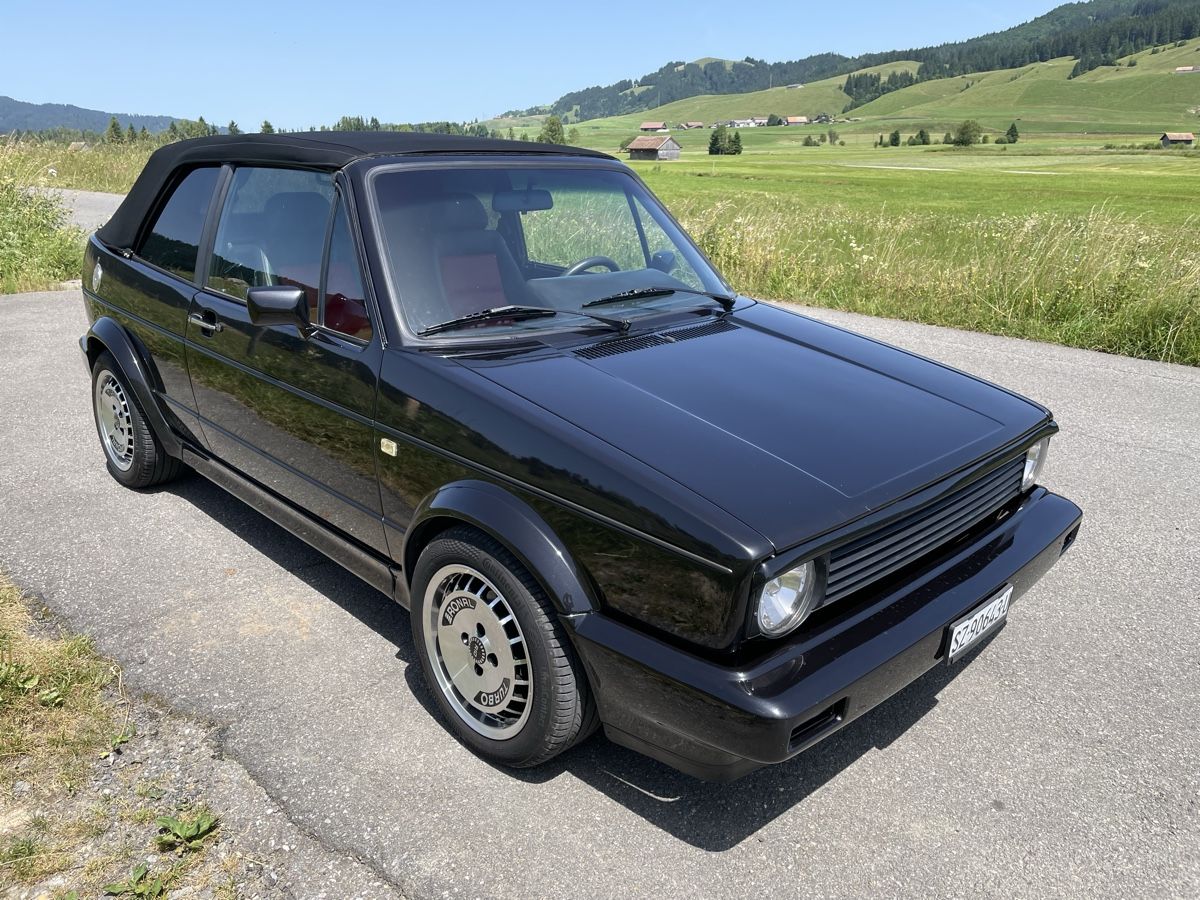 Automobili: VW Golf 1 Cabriolet 1.8 – Usato da Einsiedeln venduto da pioneertv 3