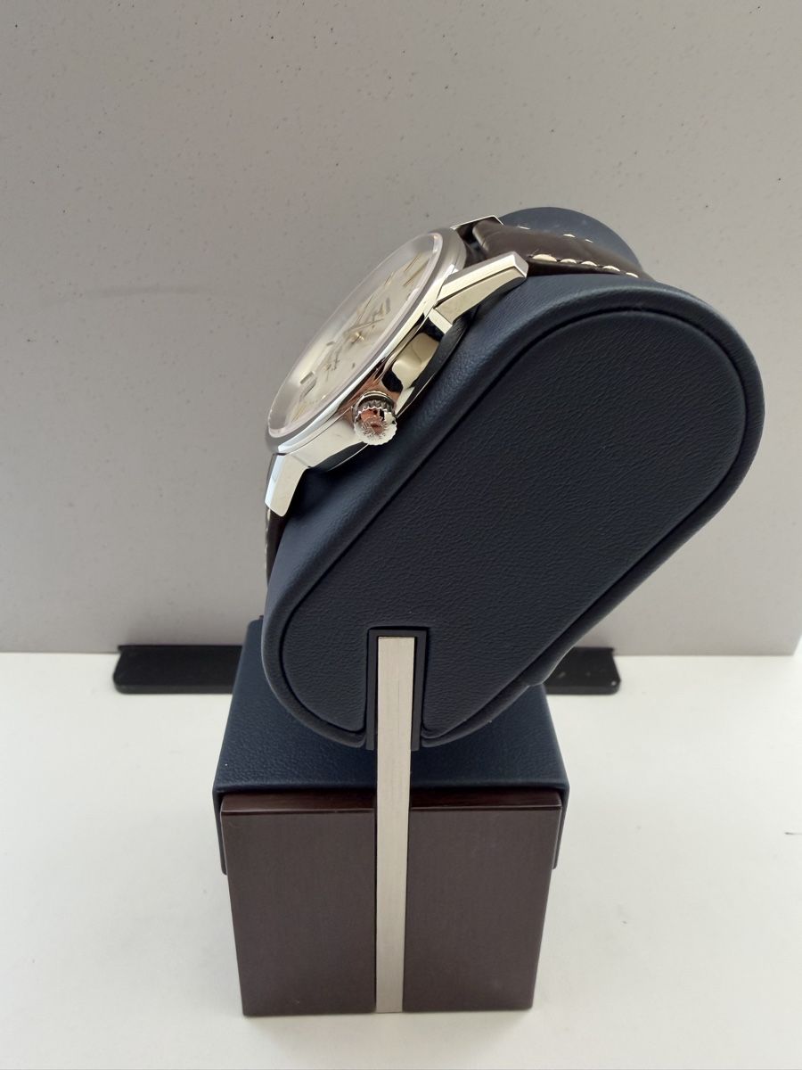 Longines Uhren: Longines Flagship Héritage – Neu und originalverpackt aus Crans VS von horlogerie-langel 3