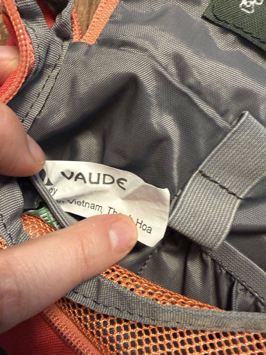 Kosmetikkoffer: Vaude Kinder Kulturbeutel Bobby, mit Haken – Gebraucht aus Zürich von oli_rbv6 2