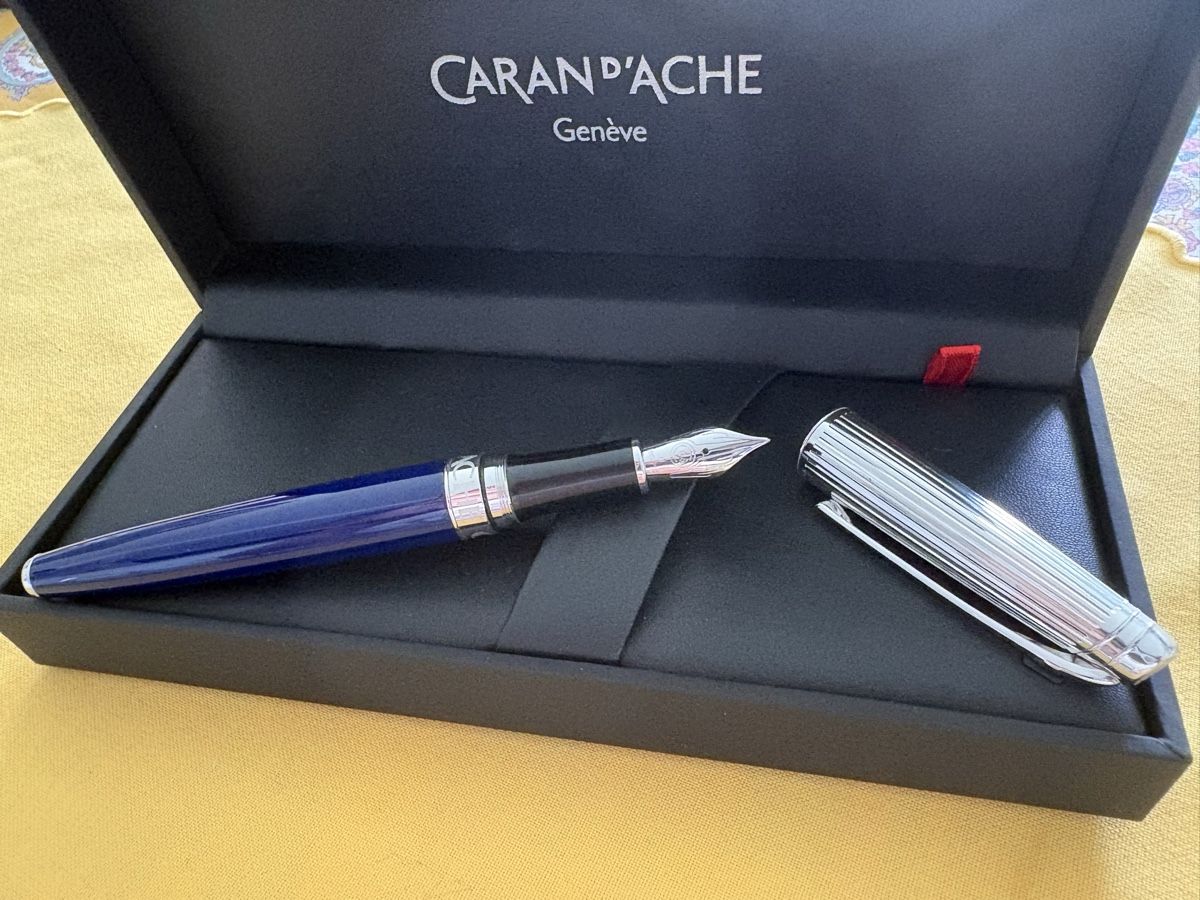 Caran D'Ache Penna & Evidenziatori: Caran D'Ache Collection Leman Bicolor – Nuovo (secondo la descrizione) da Lugano venduto da Edera49 1