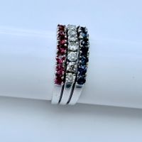 Tricolor Saphir-Rubin-Diamant Ringe (Grösse 53/18 Karat)