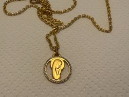 Goldfarbener Anhänger und Kette, Maria von Lourdes
