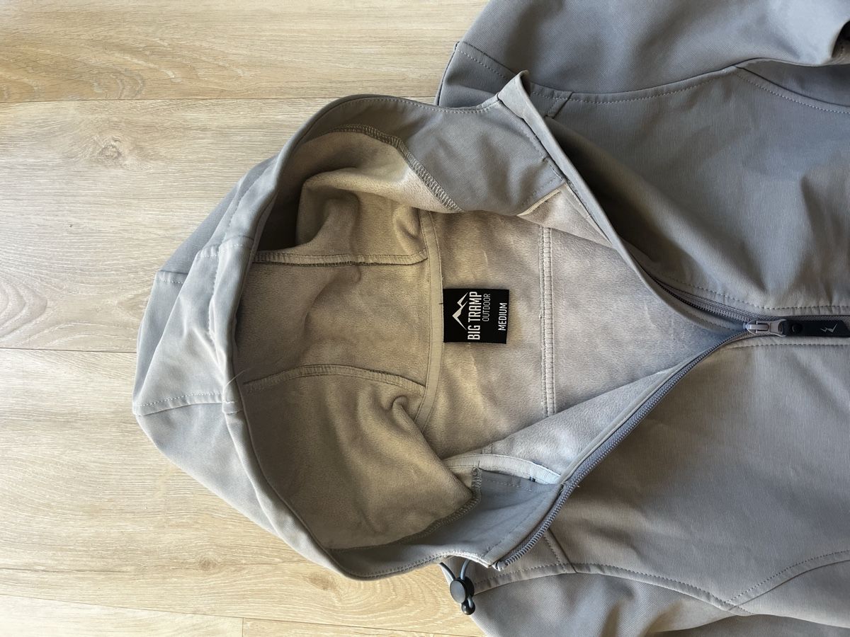 Big Tramp Vestes: Damen Softshellmantel Big Tramp , Gr M – D'occasion à Zürich par R.St27 4
