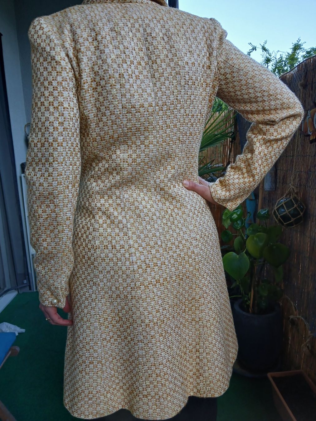 Chanel Completi & Tailleur: Tailleur Chanel ocre et beige, taille S – Usato da Monthey venduto da mar_h6jr 3