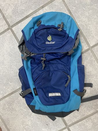 Deuter Rucksack blau/türkis JUNIOR gut erhalten