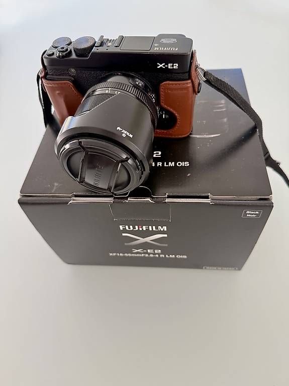 Fujifilm Fotocamera: Fujifilm X-E2 + XF 18-55mm + accessori – Usato da Dino venduto da mic_7zvv