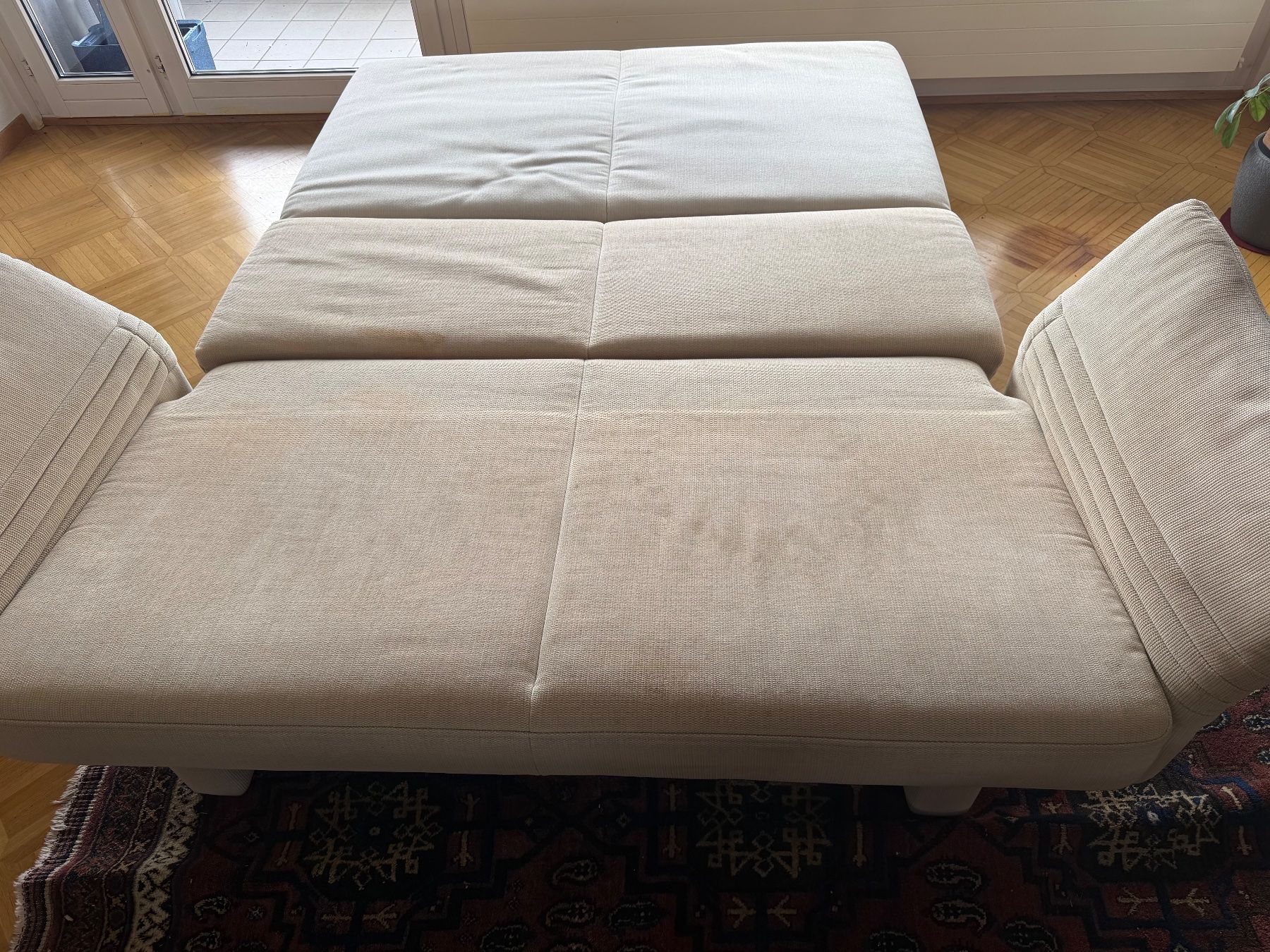 Sofas: Schlafsofa, hellbeige, gebraucht – D'occasion à Emmenbrücke par jma_xkj5 1