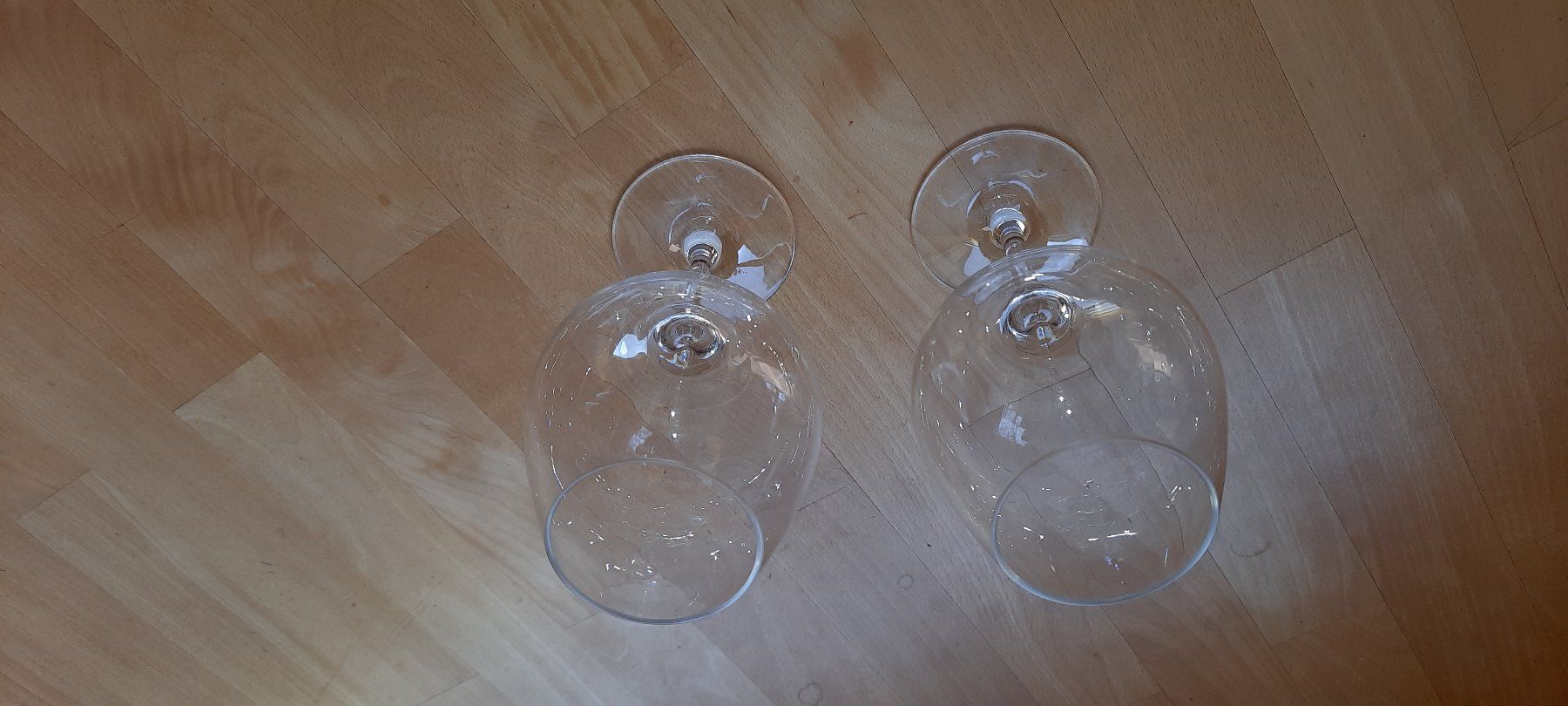 Bicchieri: 2 Rotwein Campinggläser Kunststoff – Usato da Wädenswil venduto da Krauser
