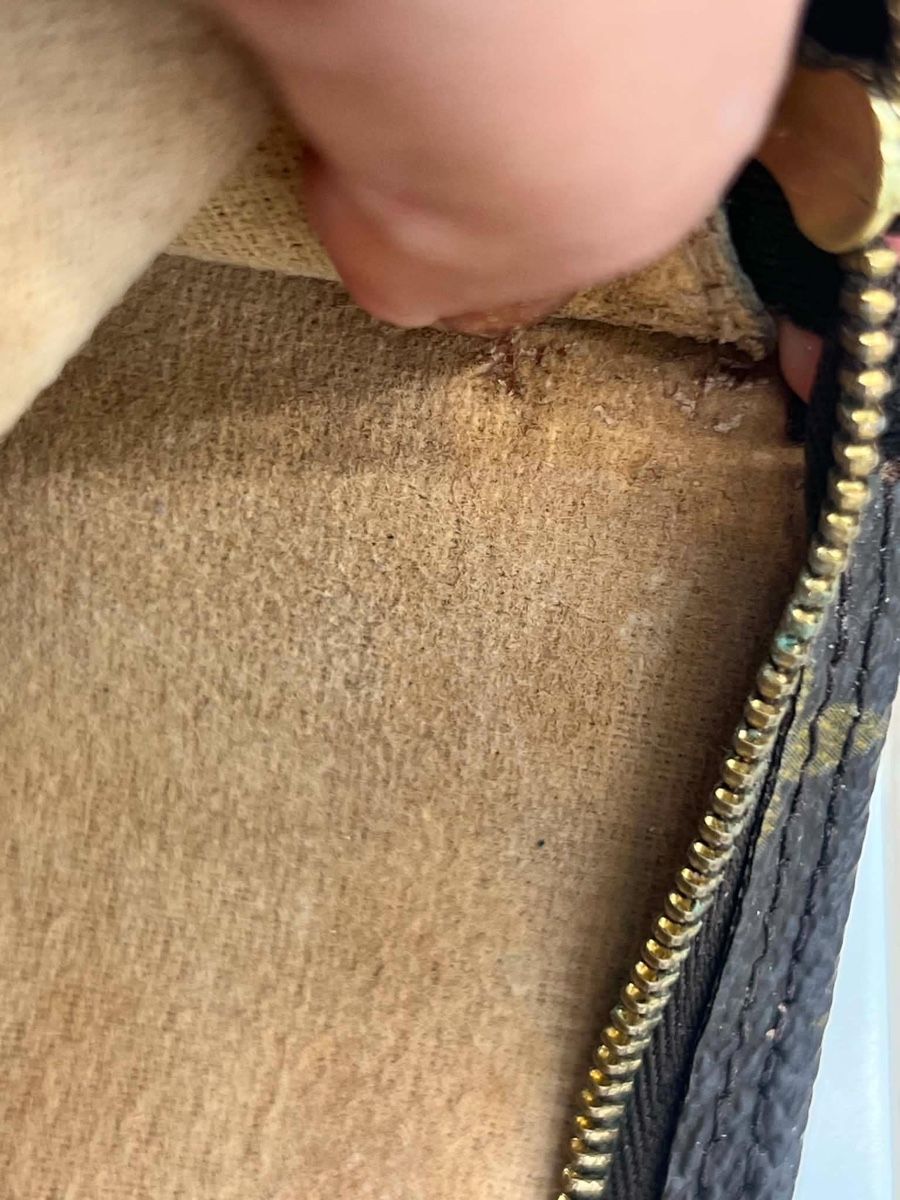 Louis Vuitton Sacs: Louis Vuitton toiletry pouch – D'occasion à Widnau par Pukpan_99 3
