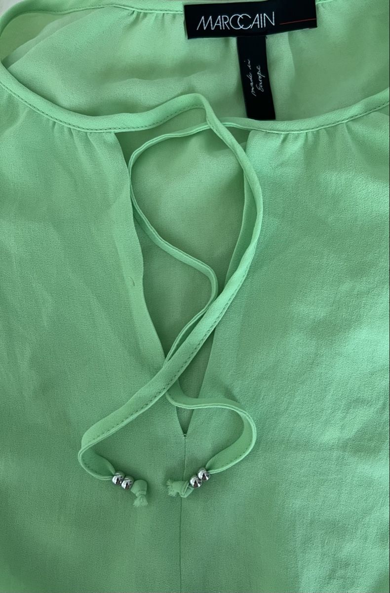 Marc Cain Blusen: MARCCAIN Bluse Grösse N2 grüsser Zustand – Neu (gemäss Beschreibung) aus Uster von Family_Boutique 3