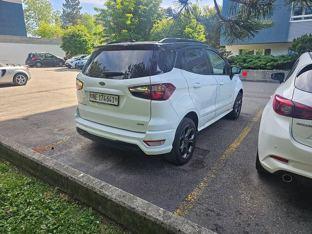 Autos: Ford EcoSport 1.5 tdi  – D'occasion à La Chaux-de-Fonds par dio_xbc8 1