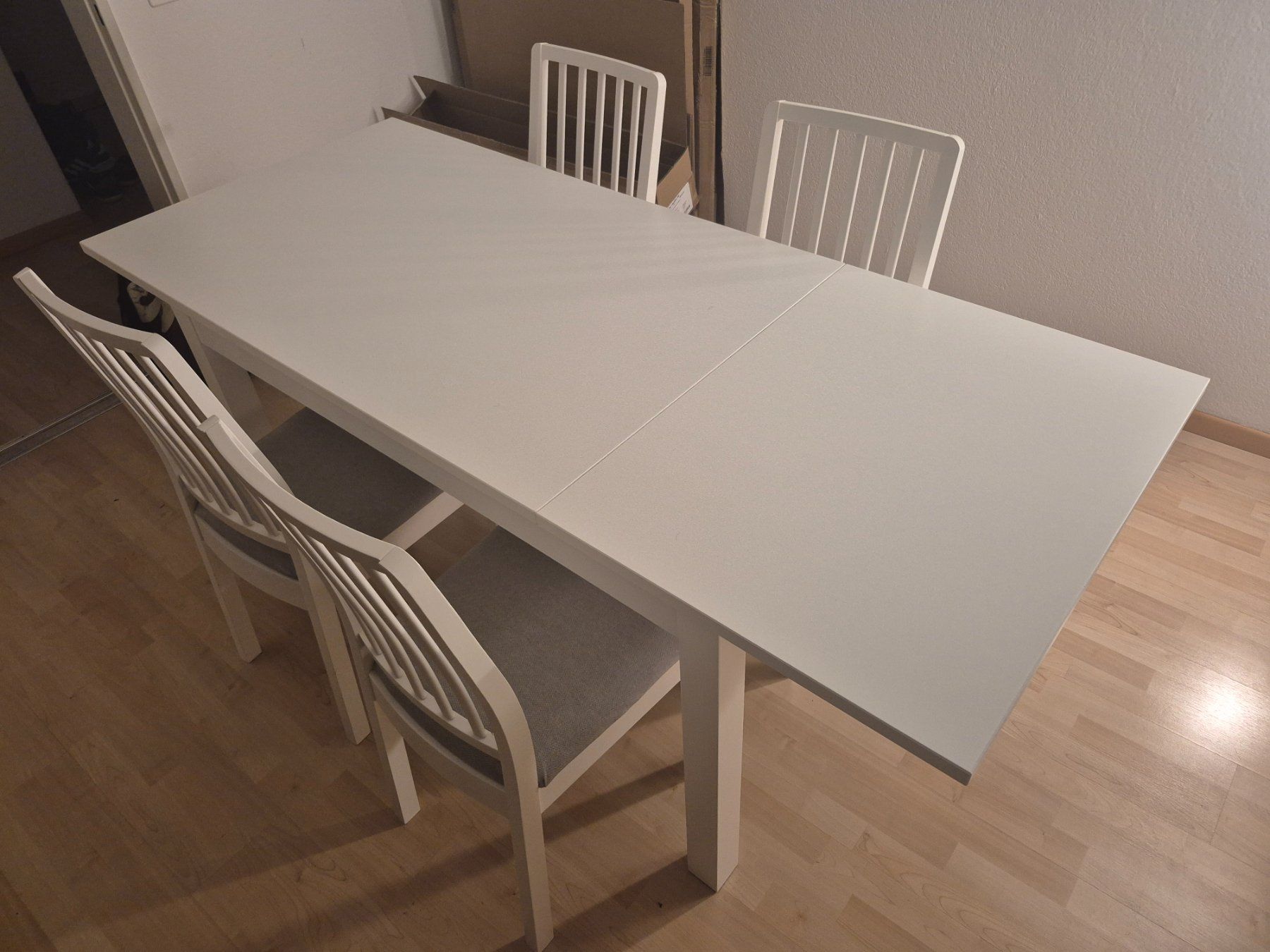 Ikea Tischset: IKEA Esstisch NÄSINGE + 4 Stühle NÄSINGE – Gebraucht aus Bibern SO von led_8xd9 2
