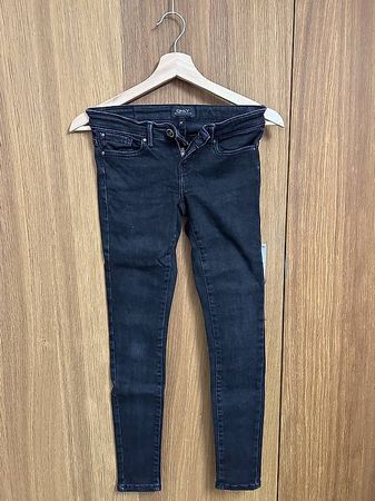 schwarze Hose