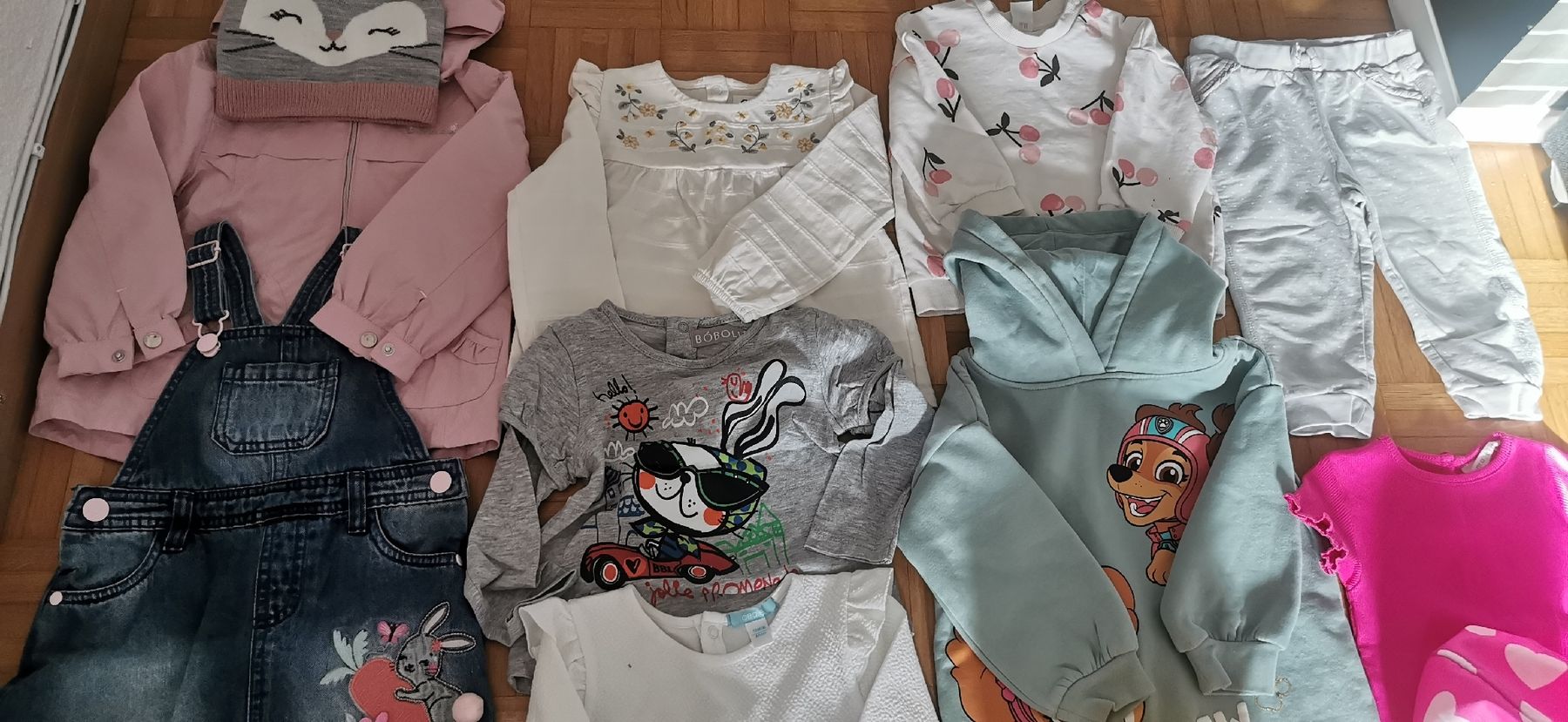 Lotti & Set di vestiti: Kleiderpacket Gr 80-86 – Usato da Winterthur venduto da Katyakaterina 4