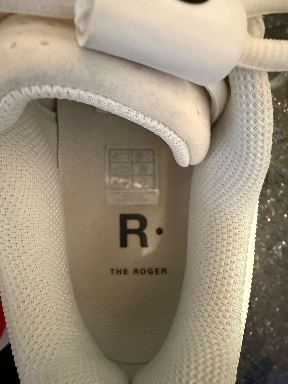 On Scarpe da uomo: ON, The Roger Pro Clay, Grösse 40.5 – Usato da Niederweningen venduto da baghirac 4