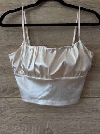 Crop top blanc cassé satiné