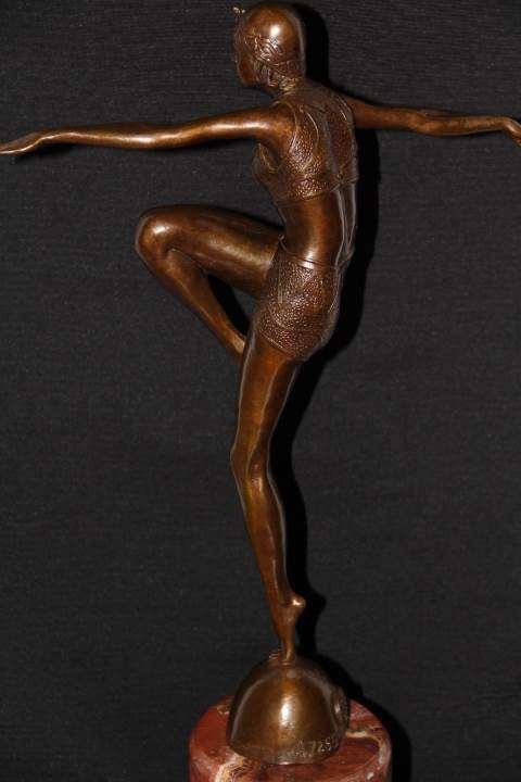 Sculture & Statue: Sculpture en bronze Art-Deco – Usato da Praz (Vully) venduto da pikuluka1 1