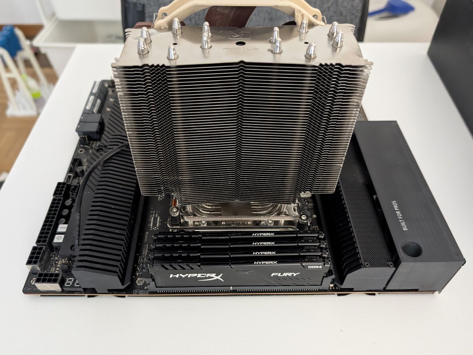 Amd Composants électroniques: AMD Ryzen Threadripper PRO 5975WX, Asus Pro WS WRX80E-SAGE – D'occasion à Burgdorf par scheischei 2
