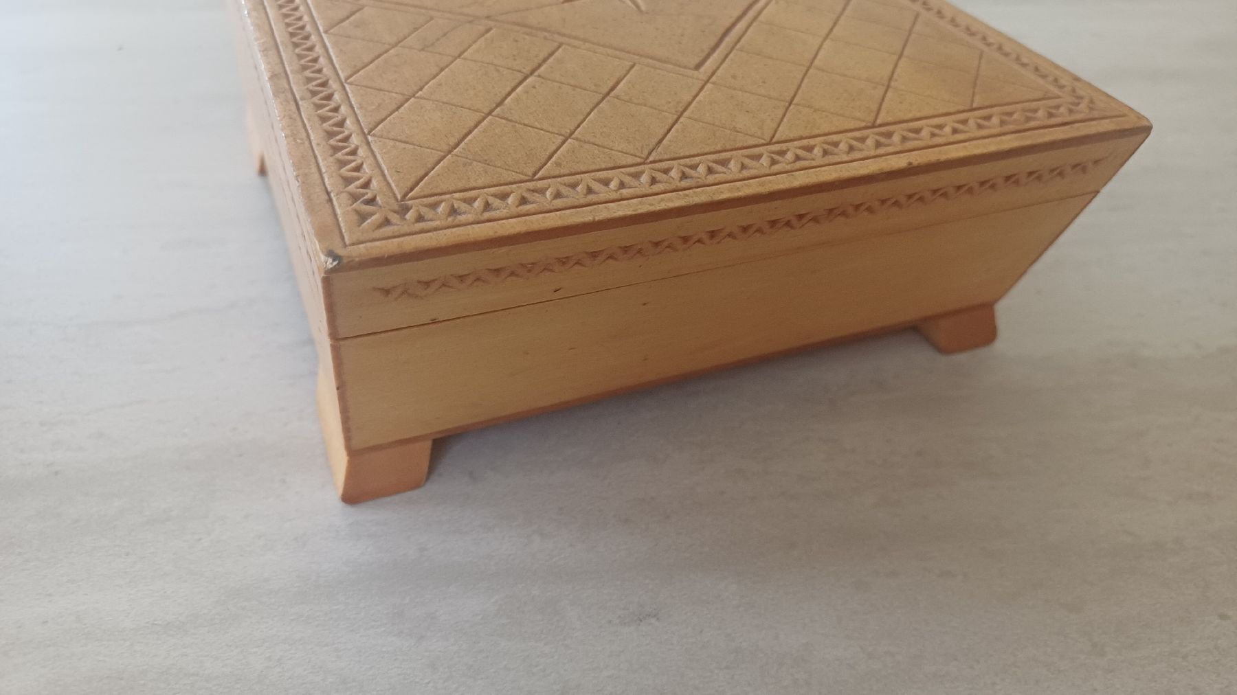 Coffres: Schöne Schatulle  – D'occasion à Flawil par Naphtali 3