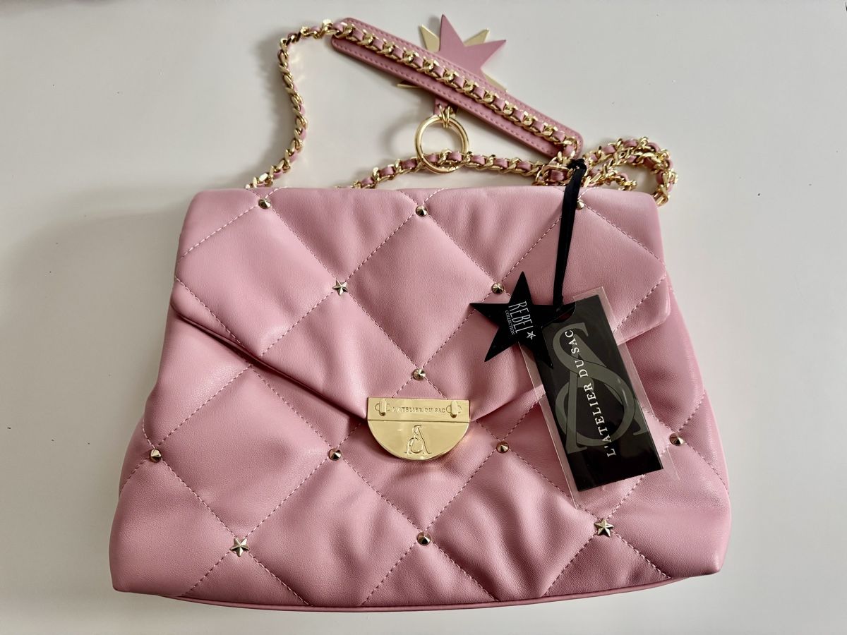Borse da donna: Rosa Ledertasche neu – Nuovo (secondo la descrizione) da Niederurnen venduto da Chanel40 4