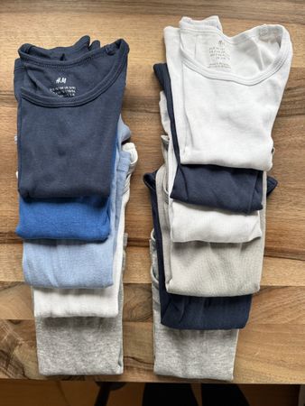 11 Unterhemden Grösse 98-104 von H&M