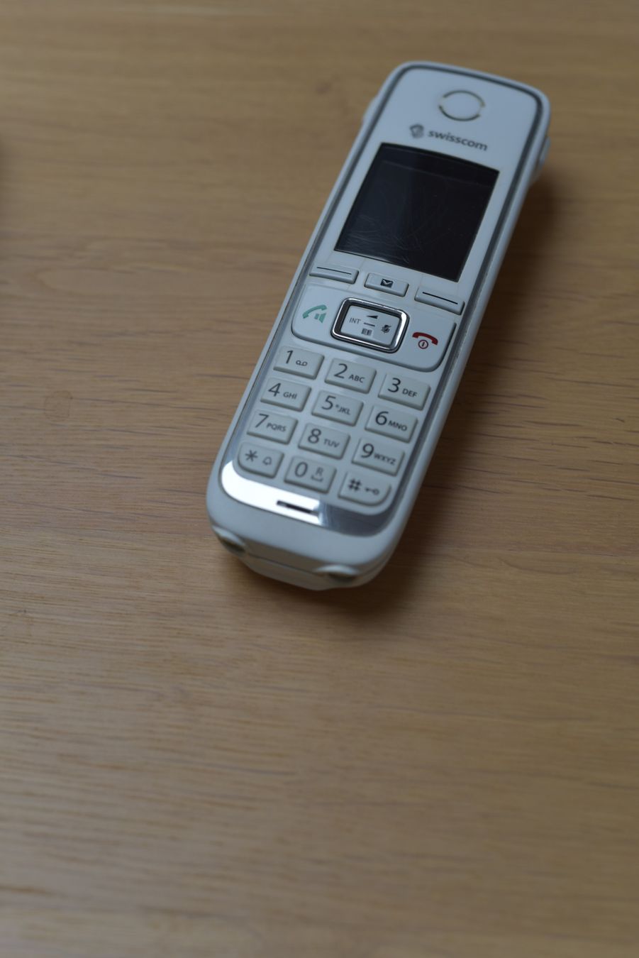 Swisscom Telefoni: Aton CL116 Schnurlos Telefon - weiss – Usato da Fehraltorf venduto da Stinson 1