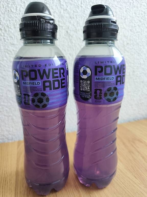Altro in Stoviglie & Bicchieri: Powerade Midfield Edition  – Usato da Au SG venduto da han_w22y
