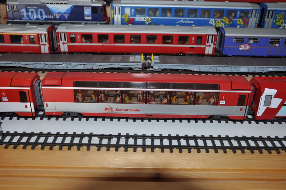 2 voitures voyageurs marklin ho DB stuttgart frankfurt